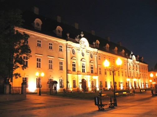 Pałac Schaffgotschów nocą